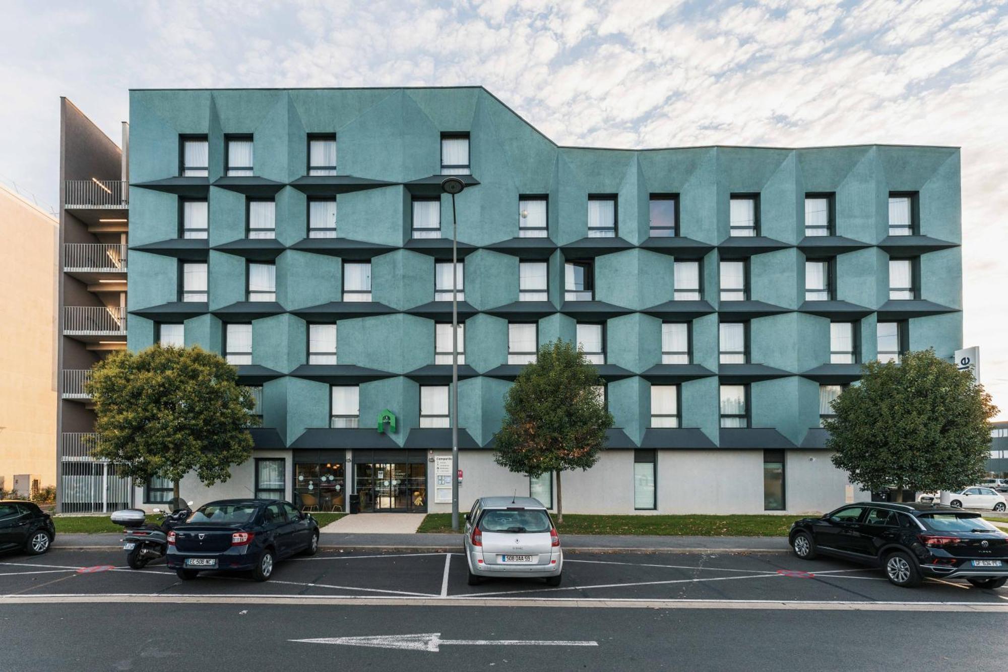 Campanile Rungis - Orly Hotell Chevilly-Larue Exteriör bild